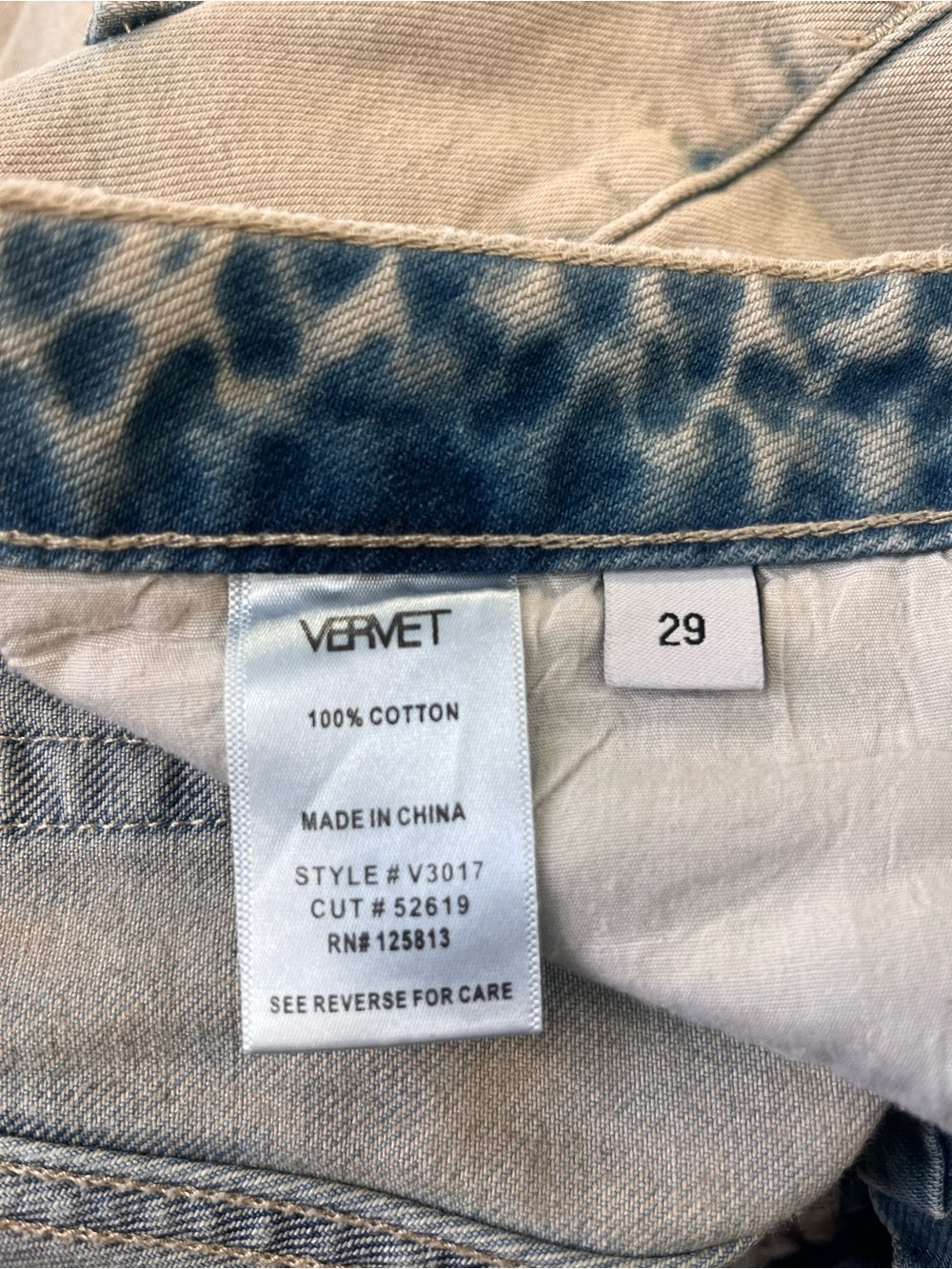 VERVET Los Angeles Size 29 Distressed Wide Leg Jeans Acid Wash Raw Hem High Rise - Picture 8 of 10